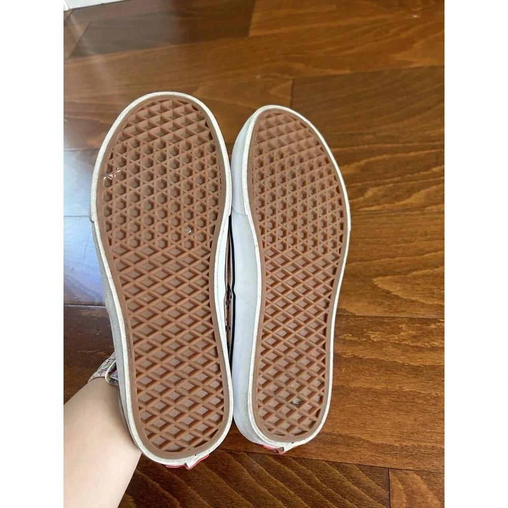 RARE Vans X Leila Hurst‎ Tiny Animal Low Top Sneakers Men 8 Women's 9.5 Peach